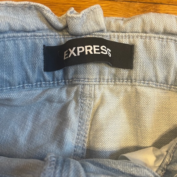 Express High Rise Shorts - Picture 3 of 4